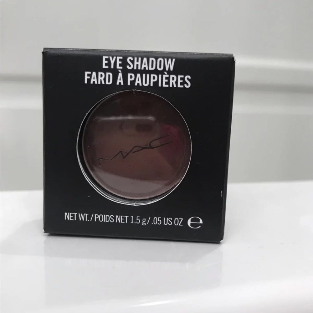 Mac eyeshadow